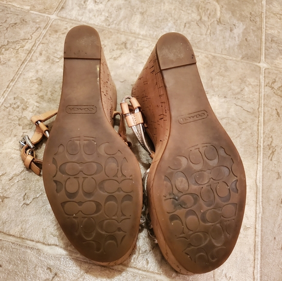 COACH Georgiana wedge 4.5" tall sized 6.5 - Picture 4 of 6